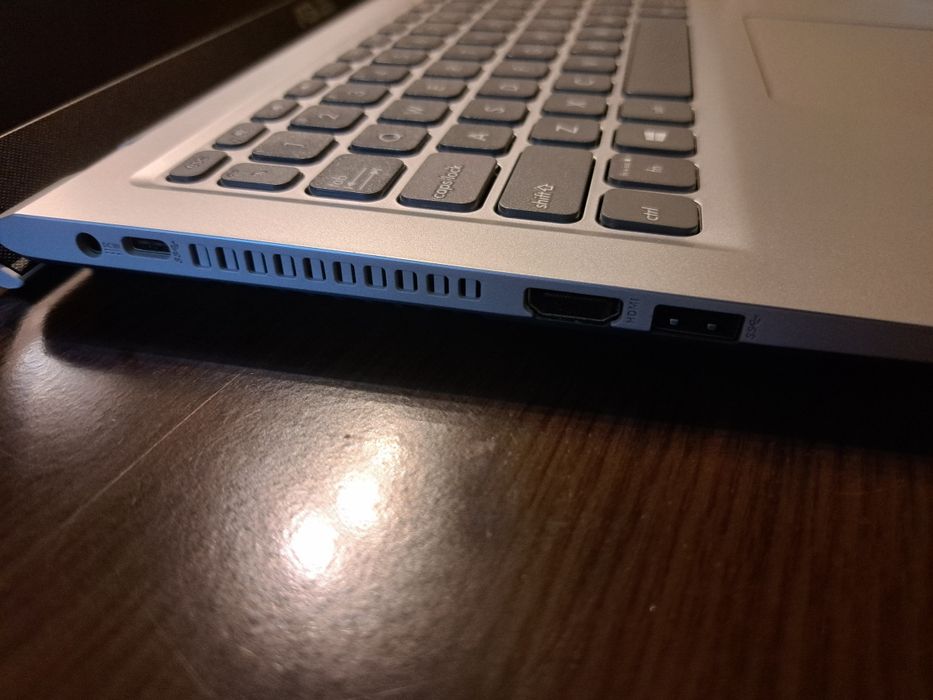 Laptop Asus Windows 11