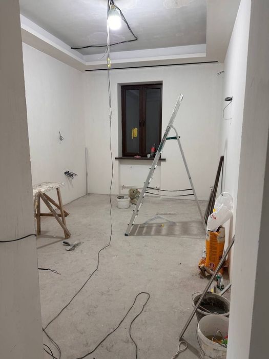 МирзоУлугбекский район, Ц1, продажа квартиры 3/4/4