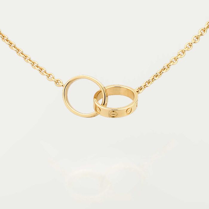 CARTIER Love Gold Pendant Дамско Колие
