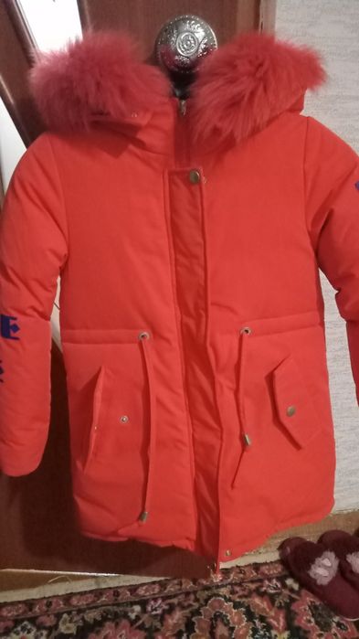 Продам куртку зимнюю