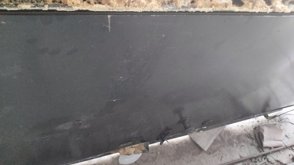 Темир есик сатылады