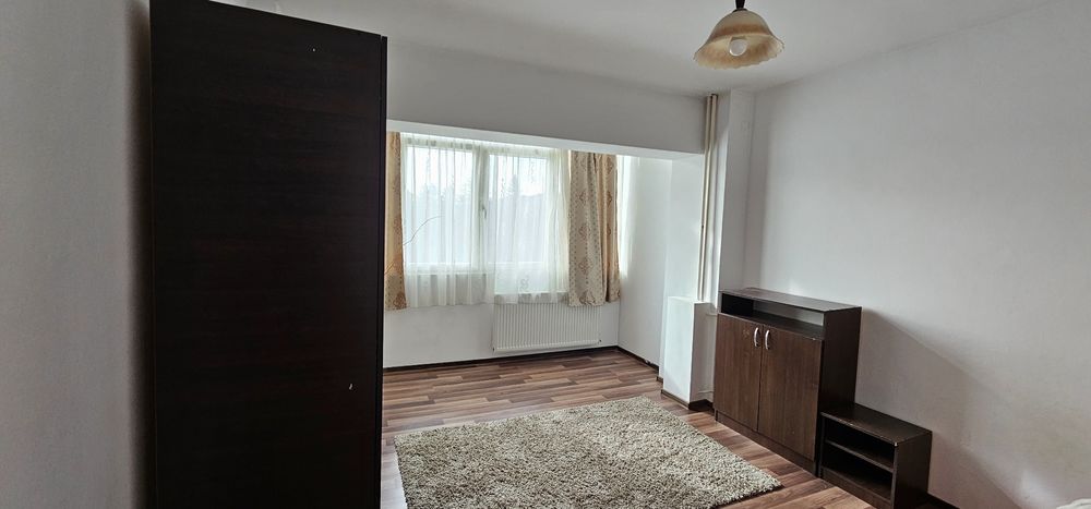 Inchiriere apartament 2 camere, ultracentral, proprietar, decomandat,
