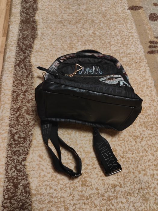 Дамска раница Anekke