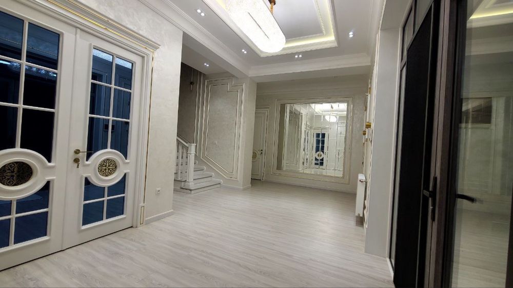 4- сотих Замона туйхонани рупараси Мехнатда Эксклюзив Хонадон Сотилад