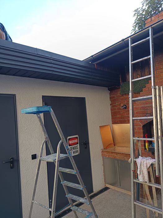 Firmă acoperișuri reparații mici și mari de urgență