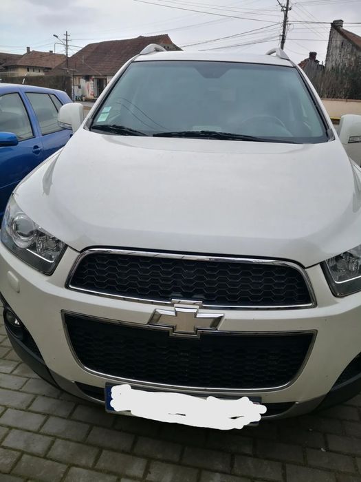 Chevrolet Captiva Vând Chevrolet Captiva 2.2 2011 7 locuri 163 CP FWD