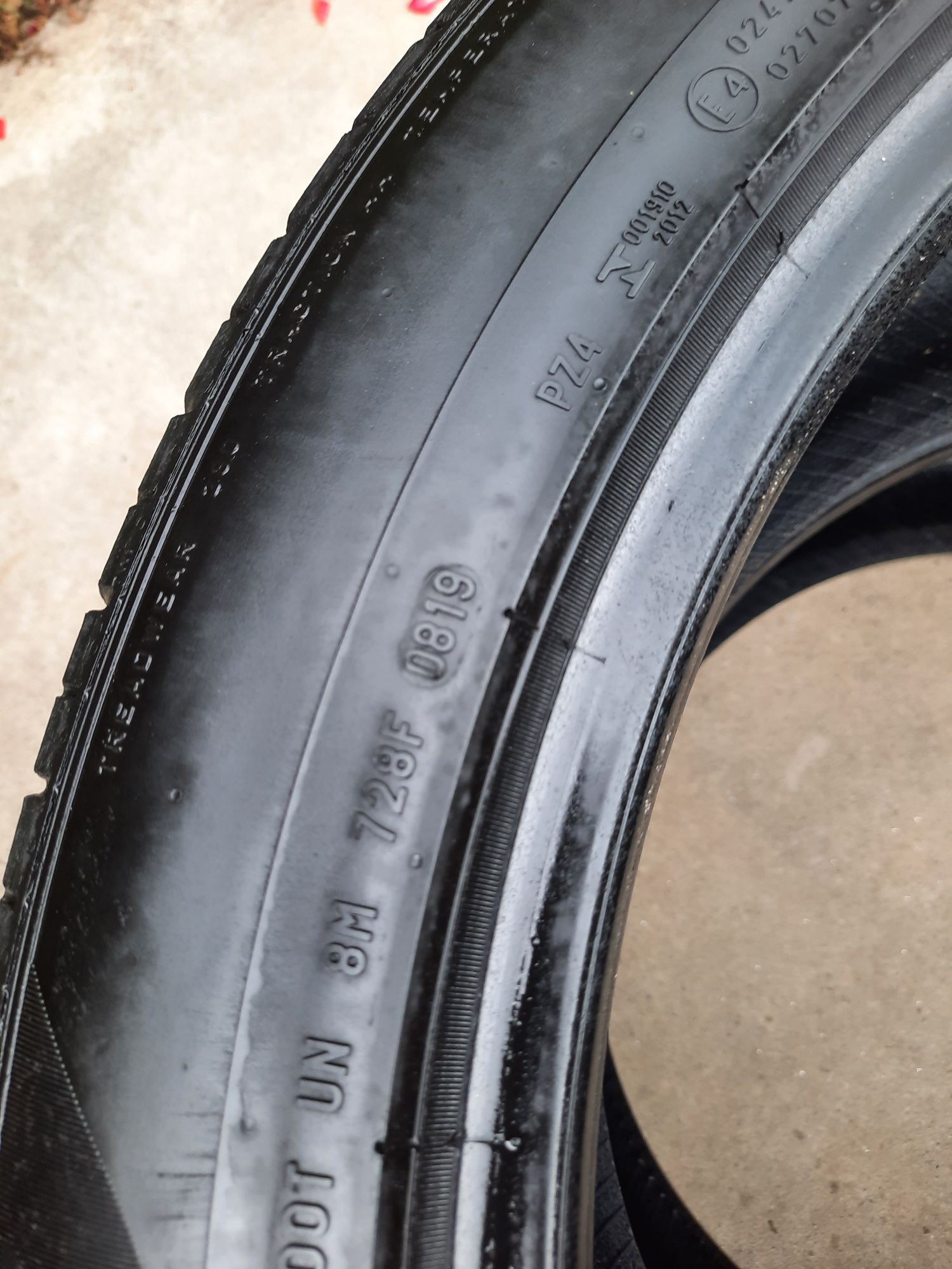 Anvelope de vara pirelli, 315/40/R21 si 275/45/R21, 500 lei