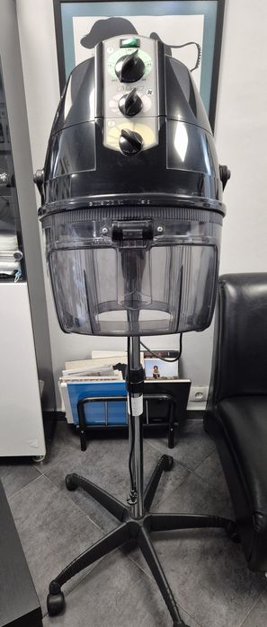 Фризьорска каска Maletti – професионален уред за салони -