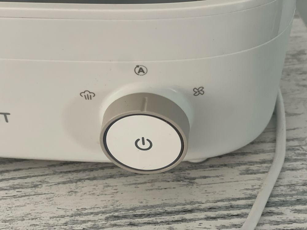Philips Avent - електрически стерилизатор с функция изсушаване.