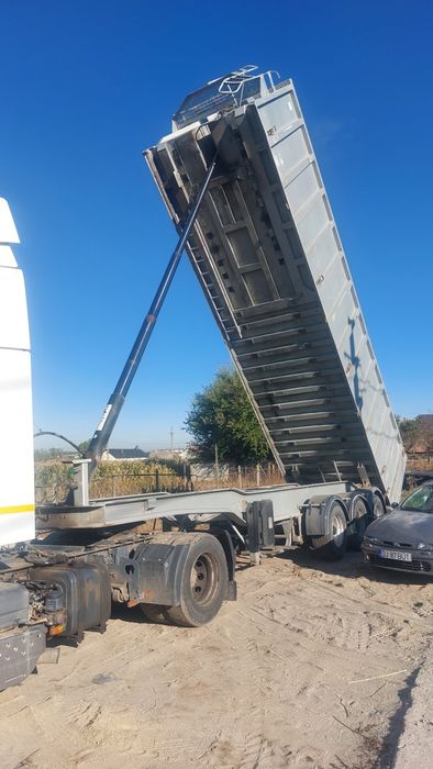 Vând ansamblu cereale!