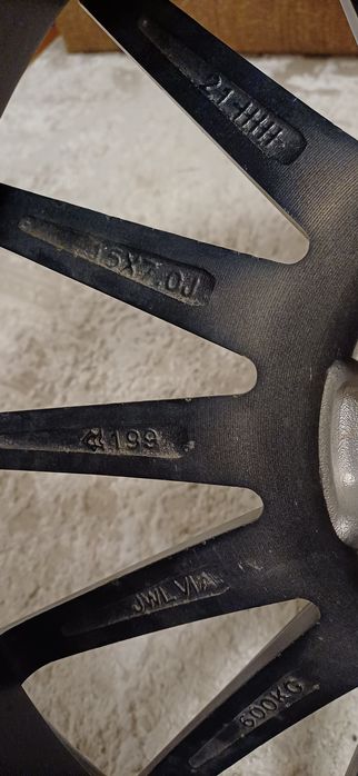 Продам  диски  R15