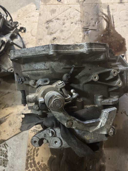 Скоростна кутия опел 1,7 м32 6 скорости / Opel 1.7 m32