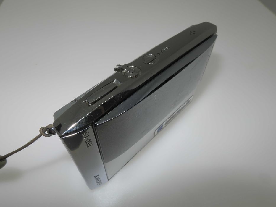 Sony Cyber Shot DSC T5 ултра тънък компактен фотоапарат работи отлично