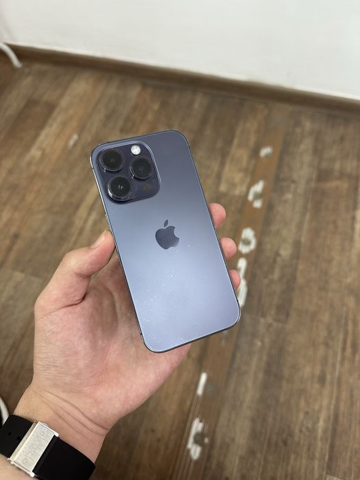 iPhone 14 Pro 256гб В хорошем состоянии