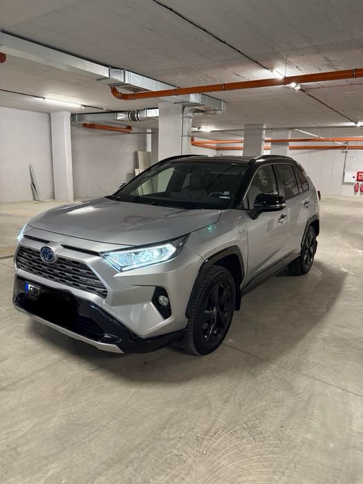 Toyota Rav 4 хибрит 2020ф