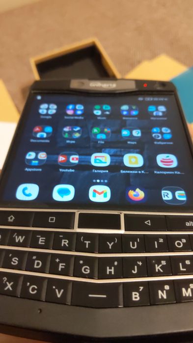 Unihertz Titan 128GB Android QWERTY