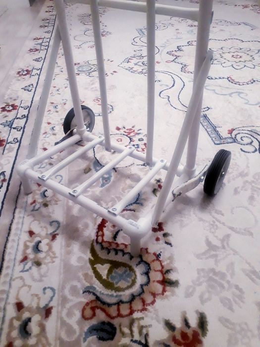 Срочно Продам коляску новый