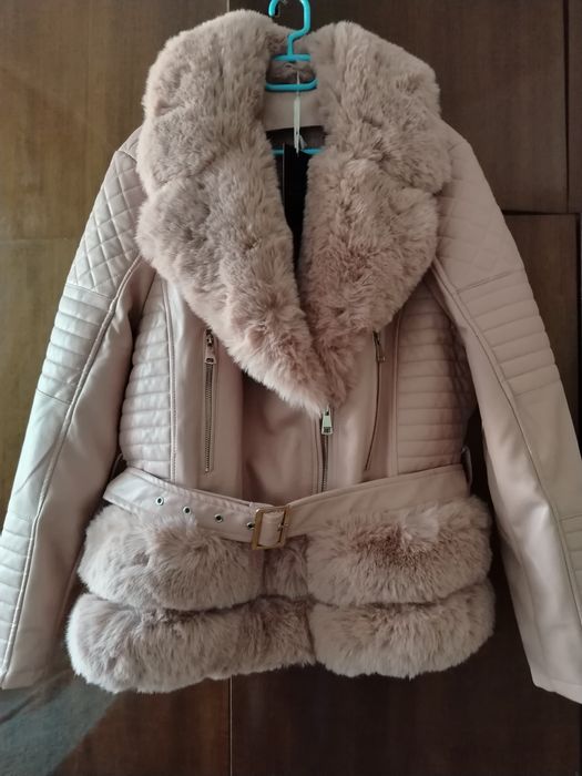 Дамско яке в цвят пепел от рози