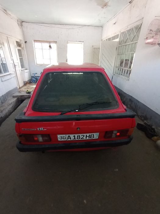 FORD srochni sotiladi kelishtirib beramiz
