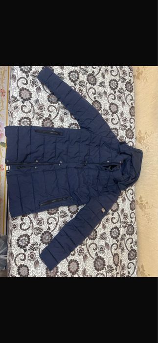 Демисезонная мужская куртка