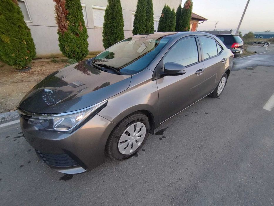 Toyota Corolla 1.33 BENZINA+GPL