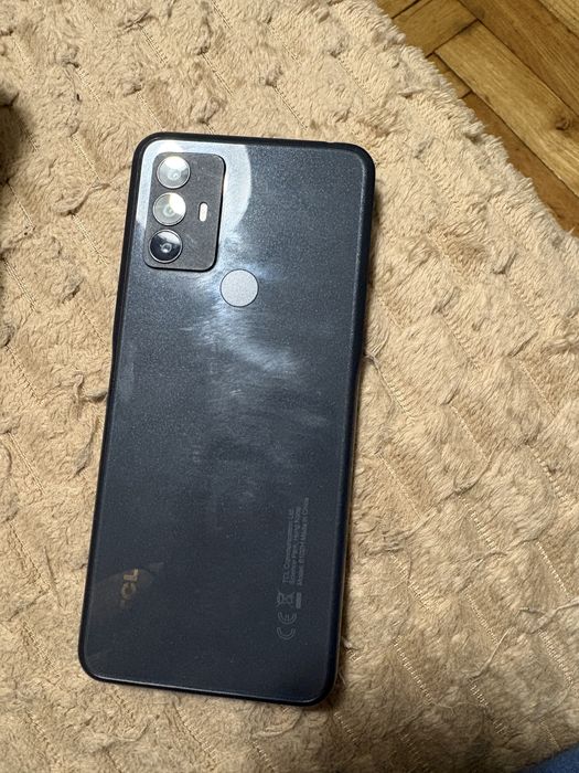 Telefon TCL 306 aproape nou
