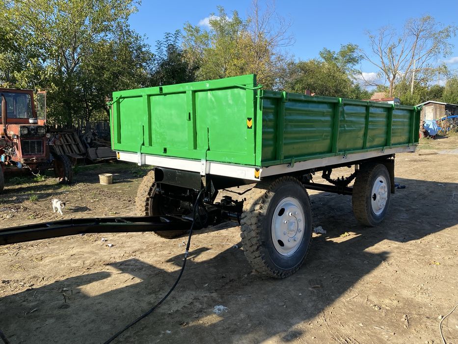 Vand remorca rm2 basculabila