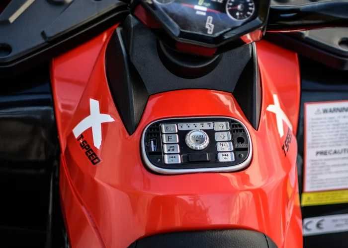 ATV electric 4x4 cu accesorii incluse 320W 24V