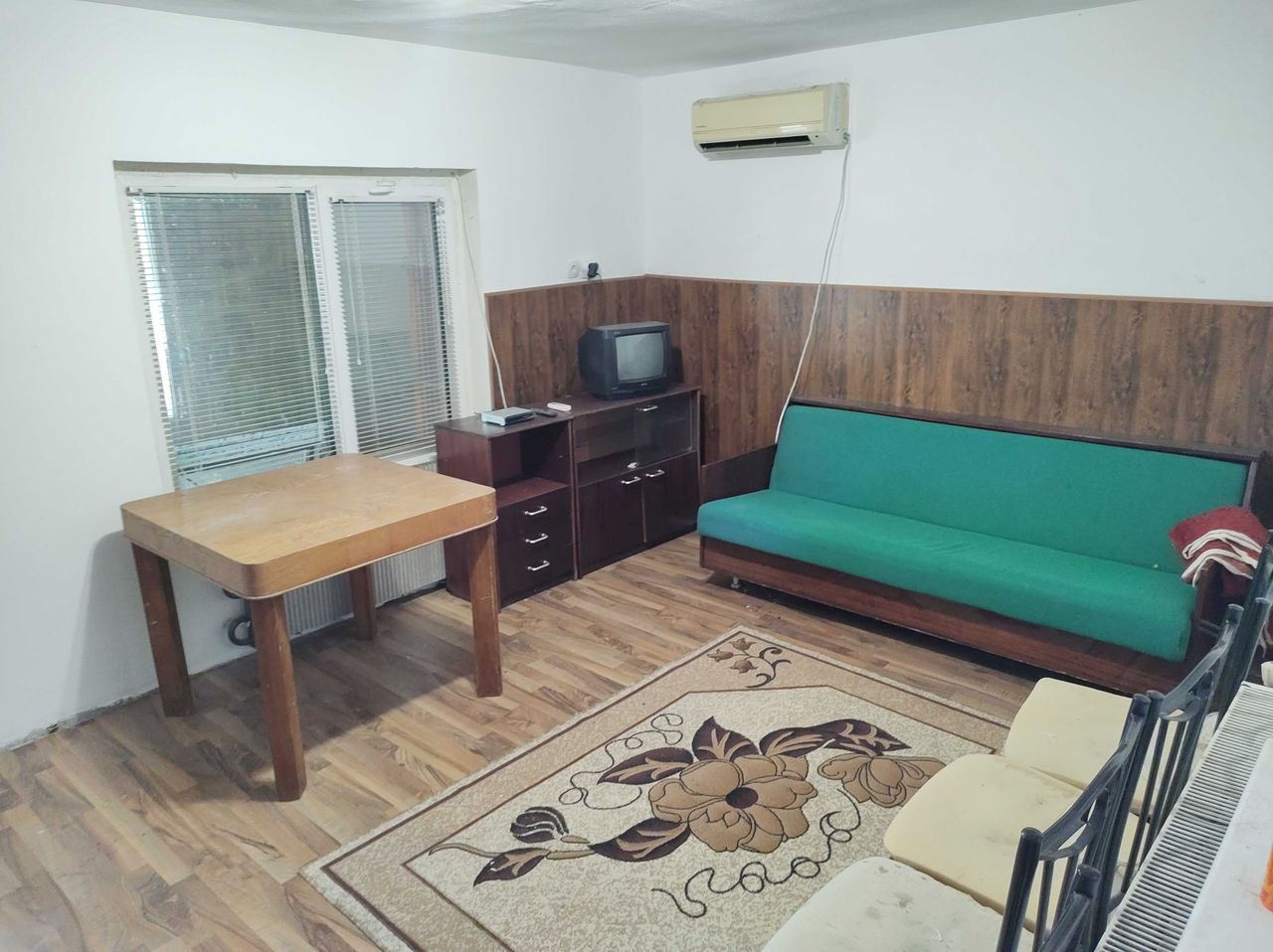 Продава се Къща в Гълъбово - 250 кв.м за 123 €/кв.м - Снимка #2