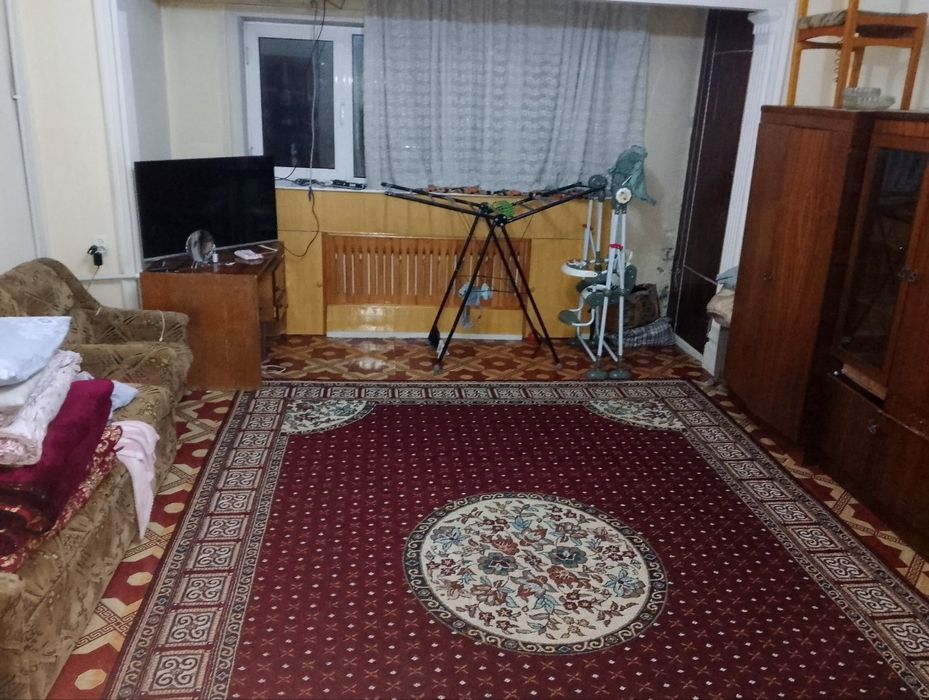 Qizlarga 700000- ijaraga turish uchun