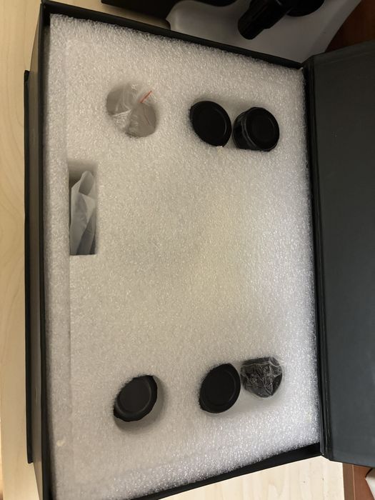 Vand microscop nou cu accesorii