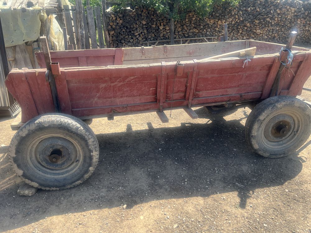 Vand caruta pentru tractor  +alte utilaje
