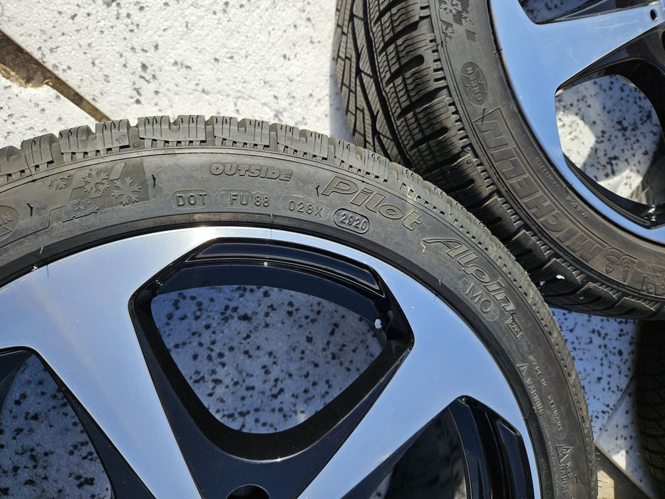 Jante mercedes noi R18 2 latimi night paket bicolor