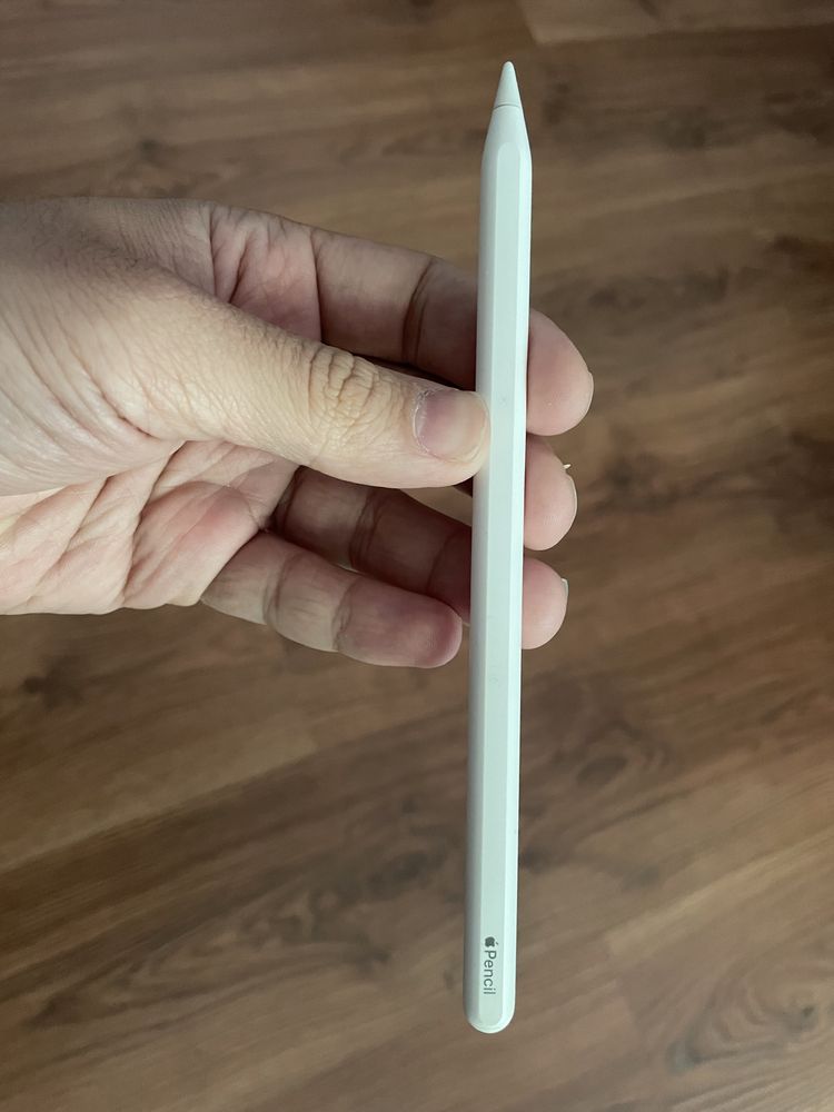 Apple pencil 2 в хорошем состоянии б/у