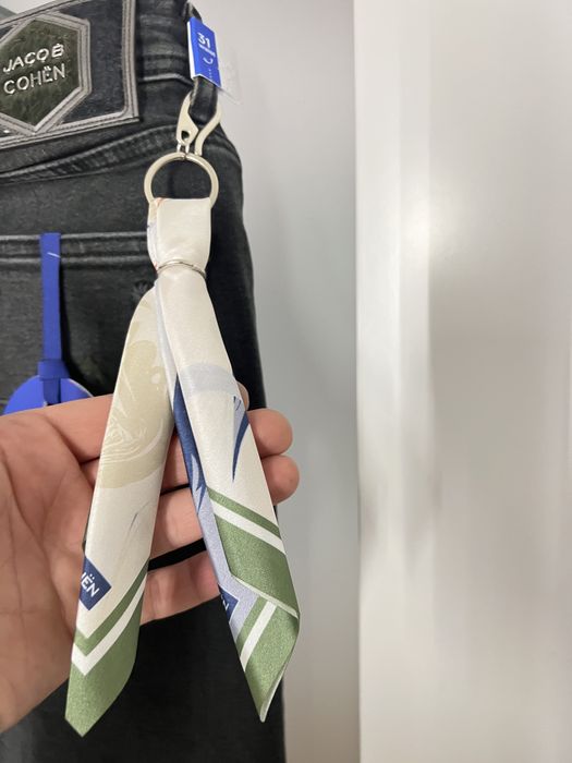 Нов модел дънки Jacob Cohen.С етикети,всичко.Налични всички размери.