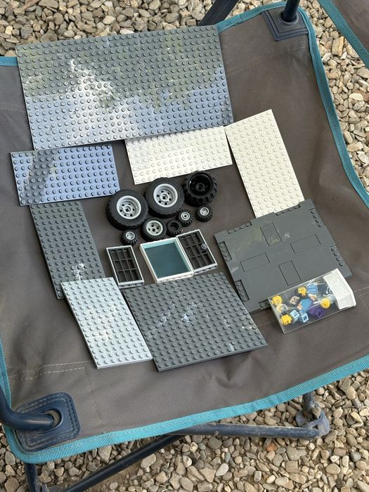 Vand Lego ce se vede in poze