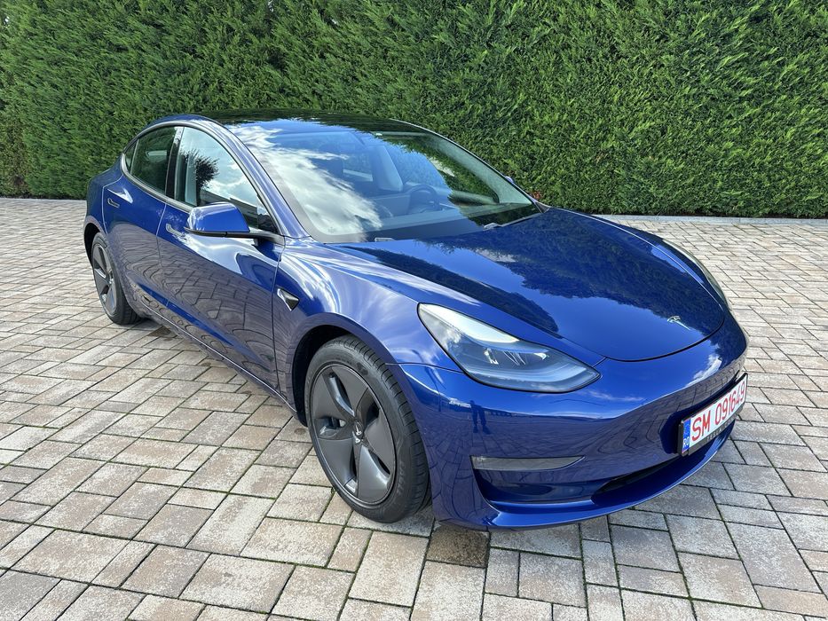 Tesla Model 3 Long Range 2021