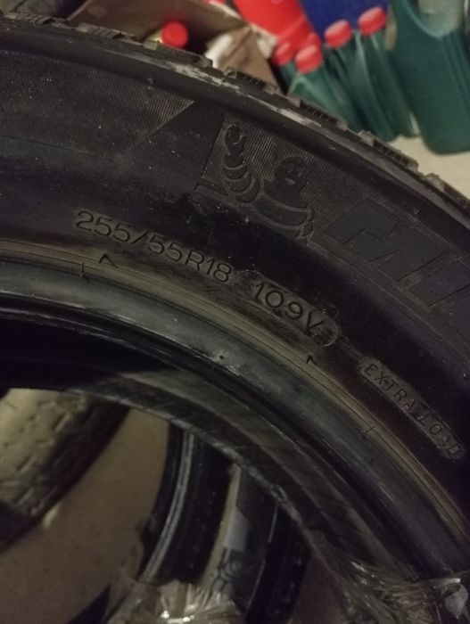Cauciucuri Michelin mixte 235 60 r 18 și 255 55 r 18