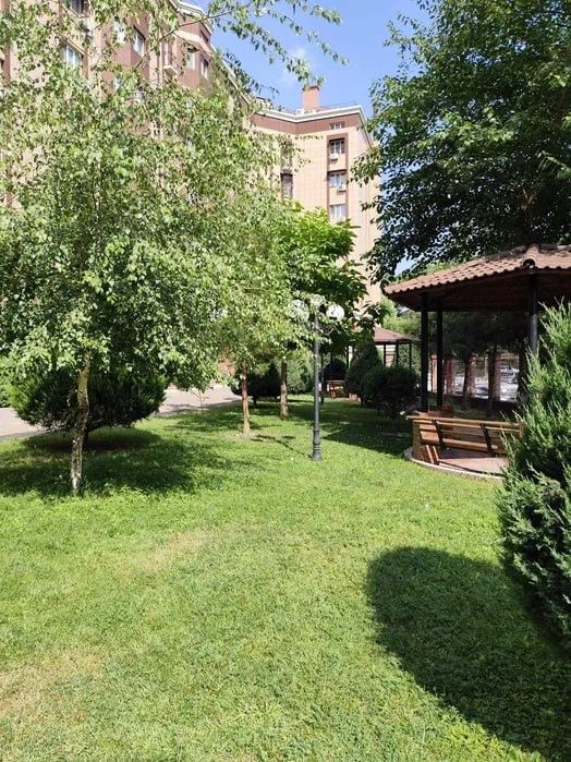 ЖК Алайский, р.Юнусабад Алайский ц-2 100м2 под ключ Срочная продажа