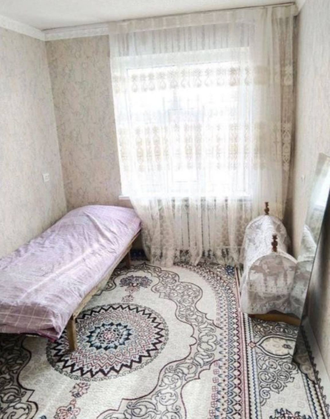 СРОЧНО ПРОДАЕТСЯ Чирчик ш. 4 м/н йул юзи кирпичный дом 3х/4/5 74 м²