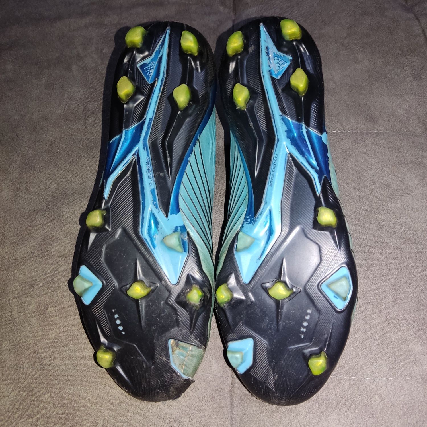 Футбольные бутсы Adidas Predator 19+