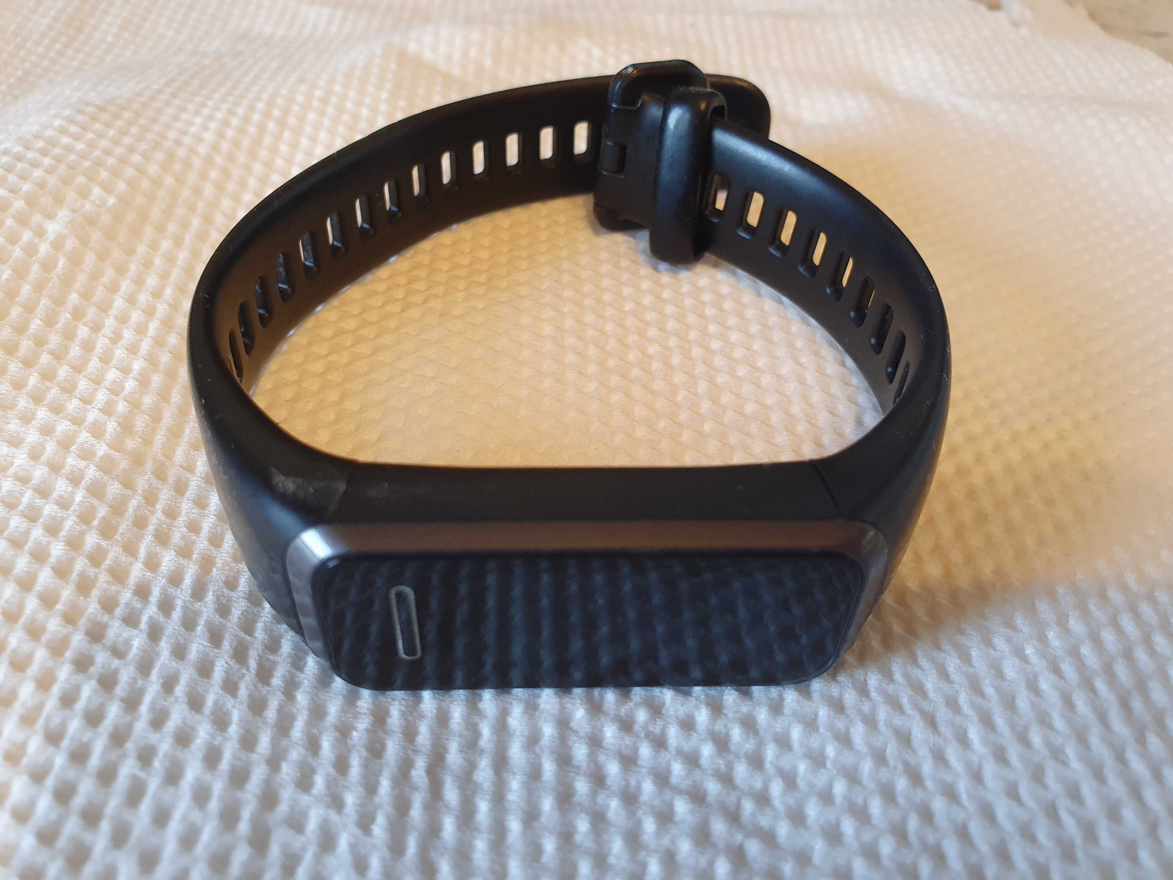 Ceas Huawei Band 4 Smartwatch fit , cu senzor puls , pași , oxigen