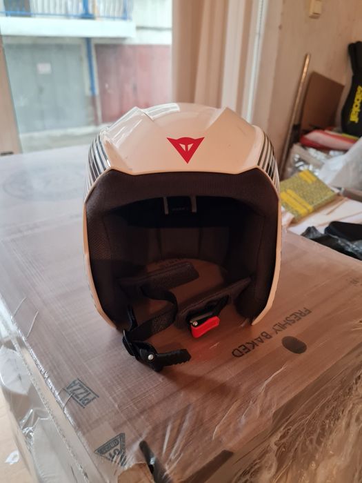 Ски каска DAINESE 54см.