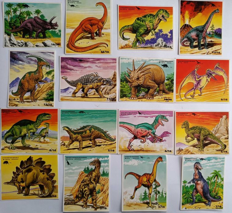 Колекция от стикери с динозаври
