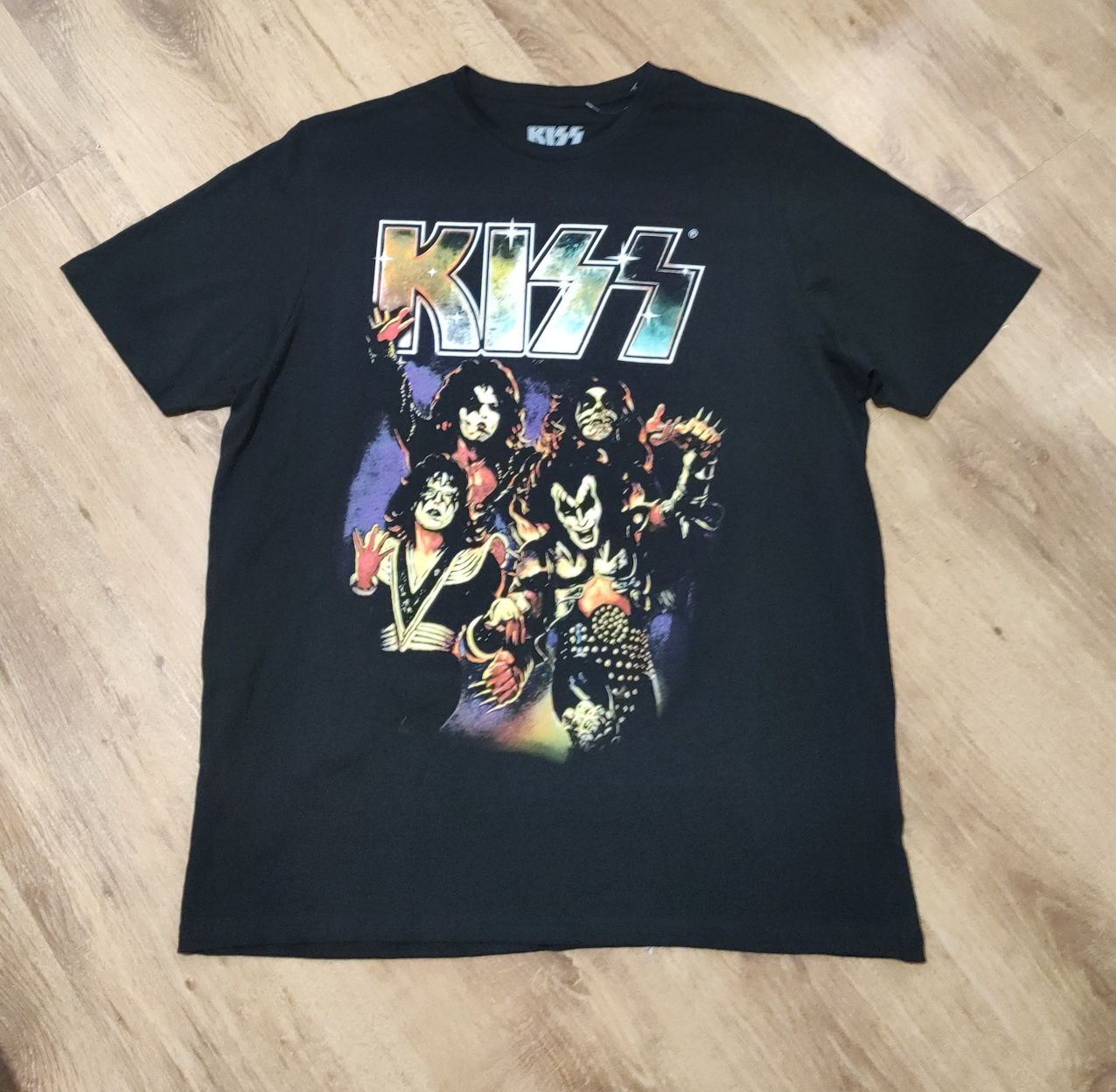 Tricou Kiss mărimea XL