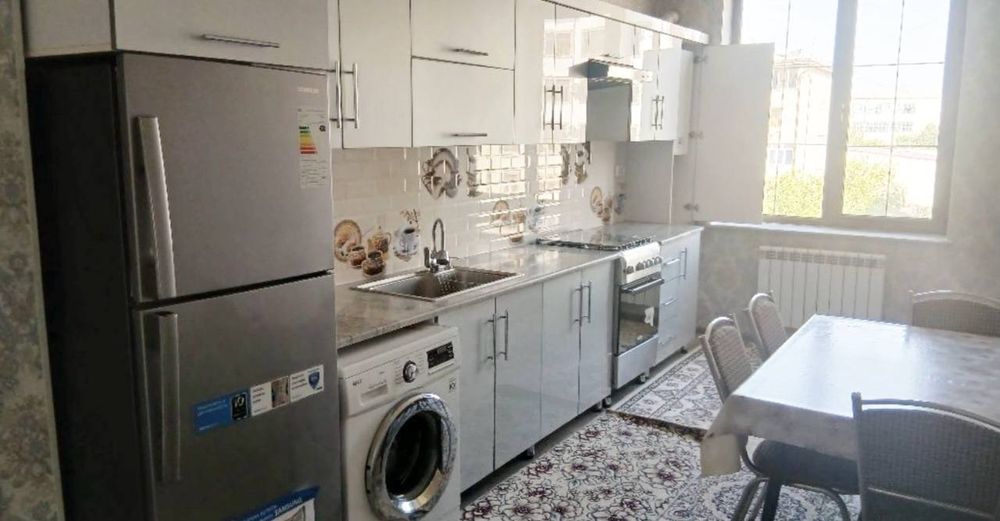 Yakkasaroy Oybek metrosi yaqinida maklersiz kvartira ijaraga beriladi