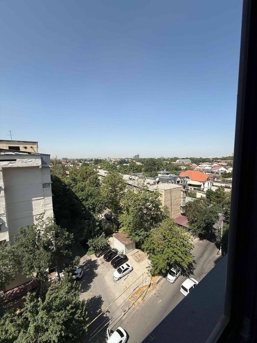 Новостройка 3/8/10 
Яккасарайский район 
Метро Космонавтов 
Ориентир: