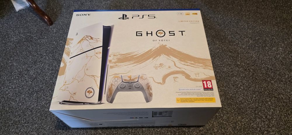 Consola jocuri Playstation 5 Ghost sigilata