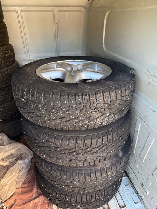 Зимние шины с дисками LEXUS RX