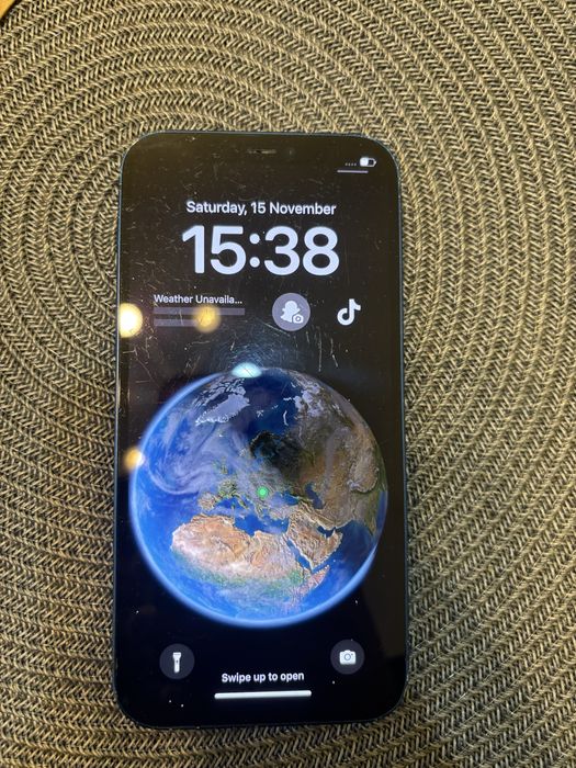 Iphone 12 64 Gb sticla spate fisurată